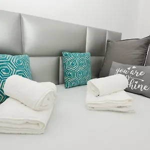 https://miranda-premium-center.hotelsinnerja.org