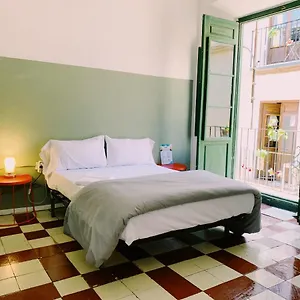 https://maria-magdalena-room-5.hotelsinnerja.org