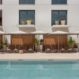 https://marconia-boutique-residence.topcostabravahotels.com